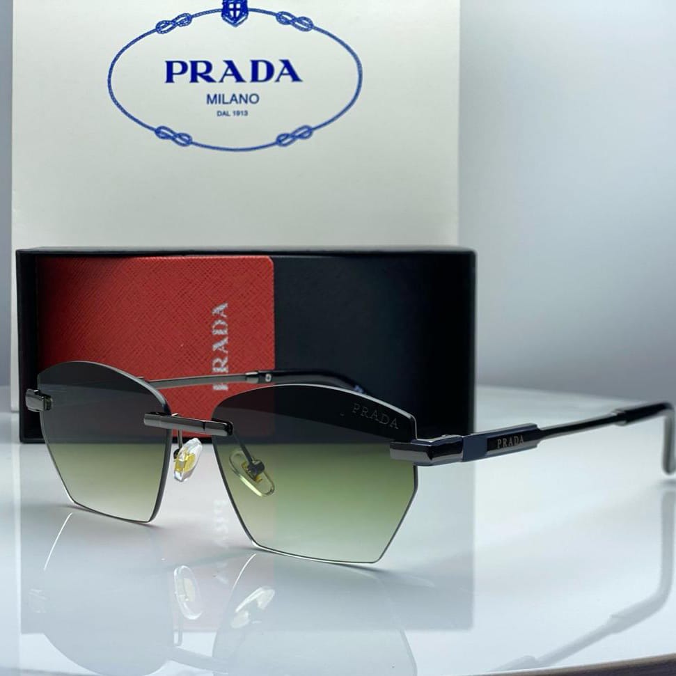 PRADA GLASSES